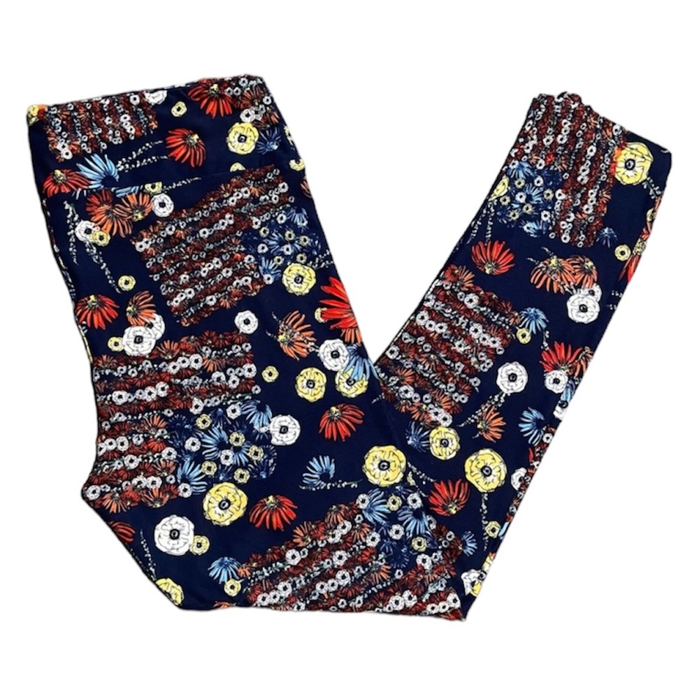 American Flag Floral Leggings.  Women's Size Large / XL.  Buttery Soft.